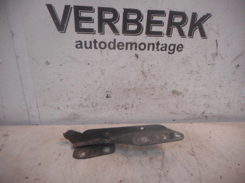 CHARNIERE links voor bagageklep MG MGF (01-1995/03-2002), Autos : Pièces & Accessoires, Marcel-Breuer-Straße 4
80807  München, DE