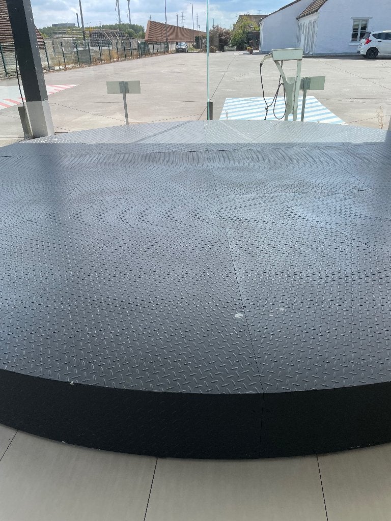 Draaiplateau voor auto, Auto diversen, Ophalen