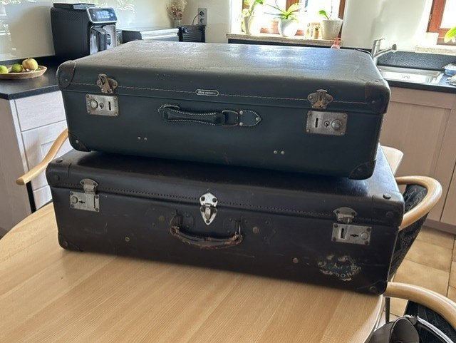 2 oude decoratieve koffers, Antiek en Kunst, Curiosa en Brocante, Ophalen