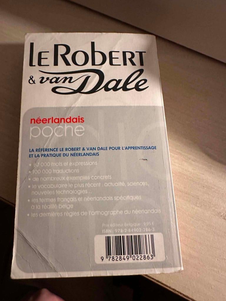 Dictionnaire néerlandais, Néerlandais, Enlèvement, Utilisé, Van Dale