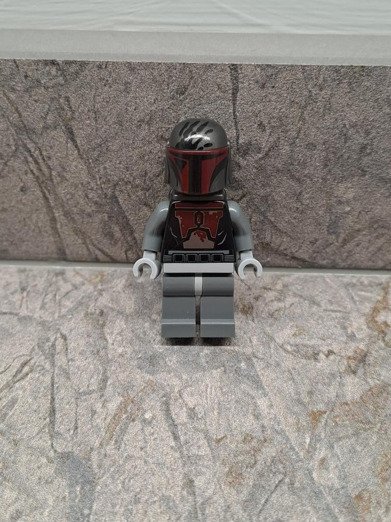LEGO Star Wars Mandalorian Super Commando, Ophalen