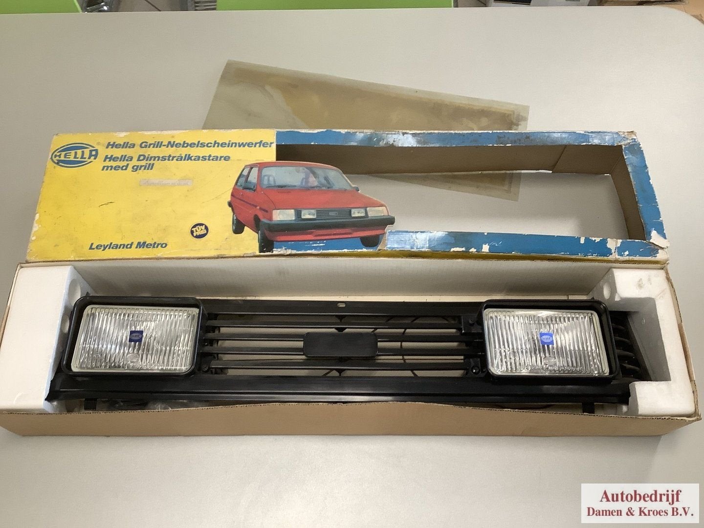 Grille zwart mistlampen Hella Leyland Austin Metro MK1 Origi, Rover, -, -, Nieuw