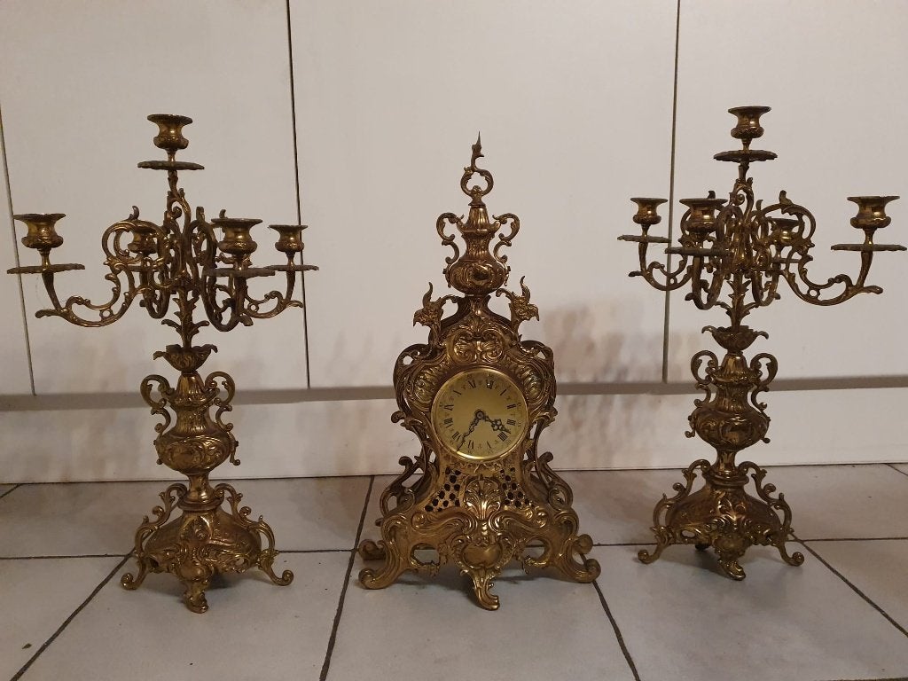 Horloge ancienne avec chandeliers, Antiquités & Art, Enlèvement