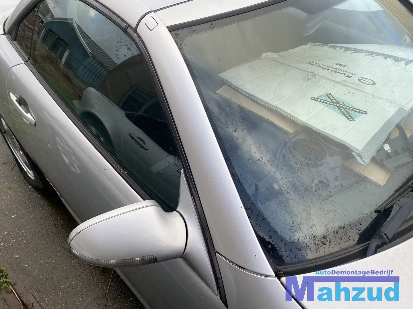 MERCEDES SLK R170 Zilver 744 Rechts raamlijst 1996-2004, Auto-onderdelen, Gebruikt, Mercedes-Benz AG, Mercedes-Benz, Mercedesstrasse 120
70372  Stuttgart, DE