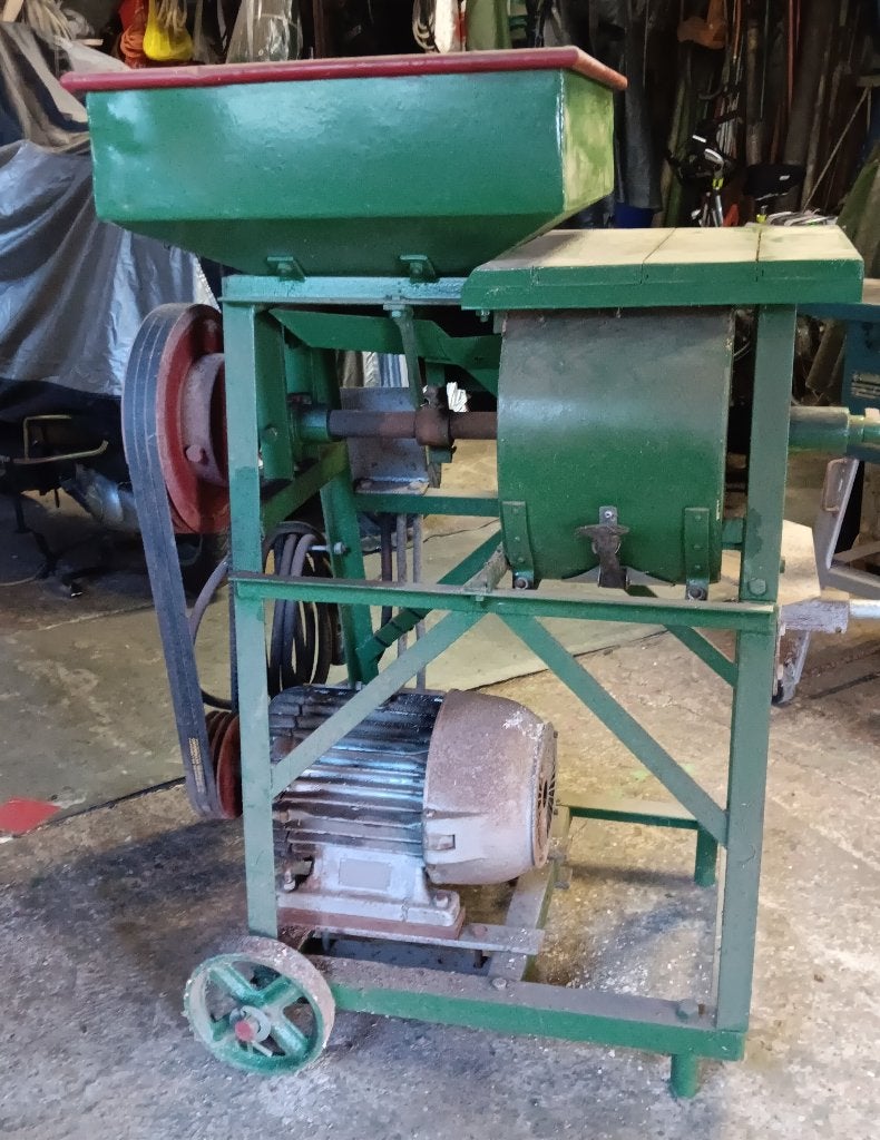Graanmolen, Antiek en Kunst, Antiek | Gereedschap en Instrumenten, Ophalen