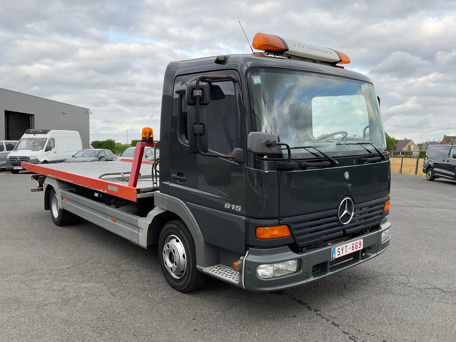 MERCEDES ATEGO 815 TAKELWAGEN, Auto's, Zwart, Mercedes-Benz, Particulier, 2 deurs