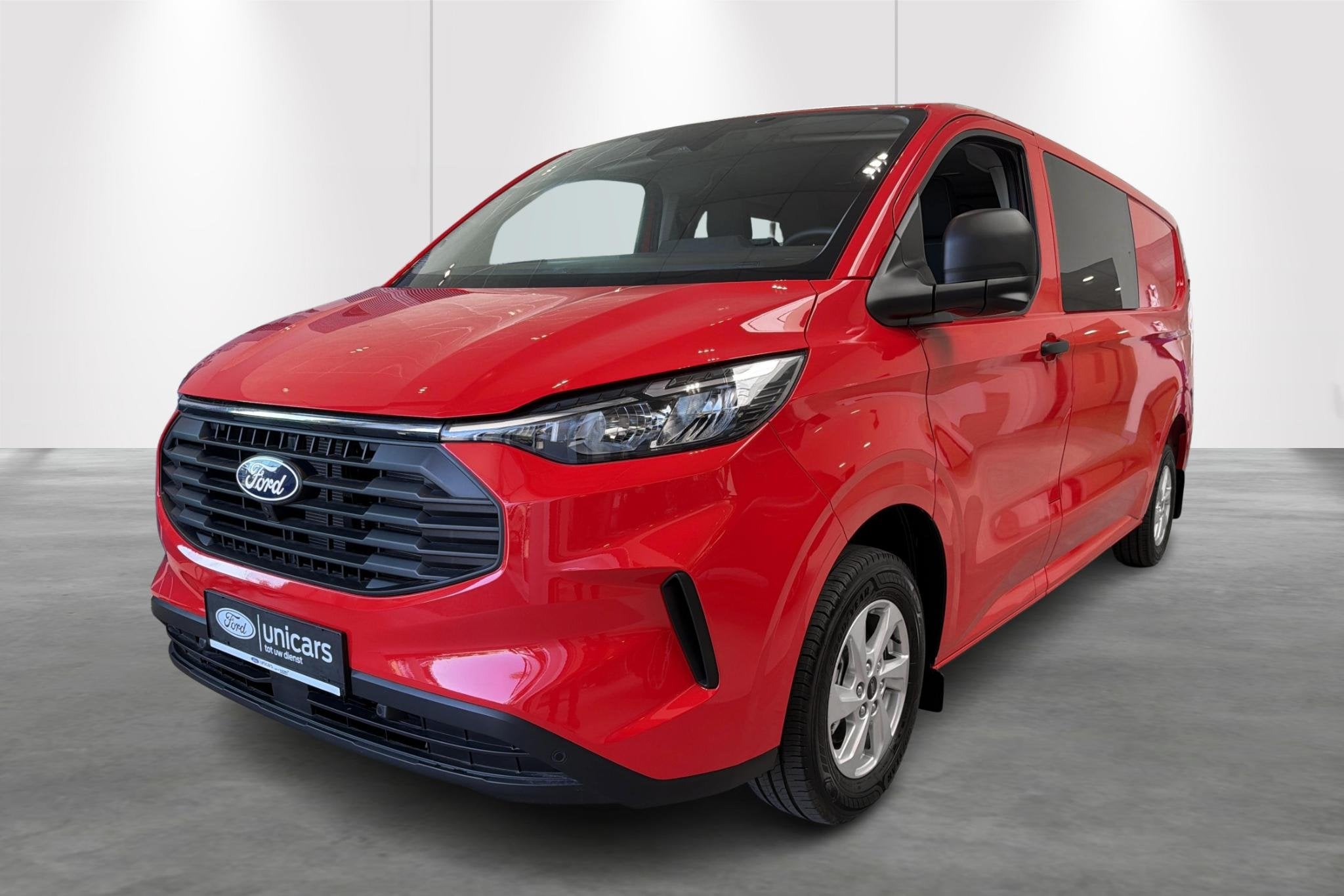 Ford Transit Custom 320L 2.0TD150Pk/110Kw M6 FWD Trend DC pr, Auto's, Bestelwagens en Lichte vracht, Voorwielaandrijving, 4 deurs