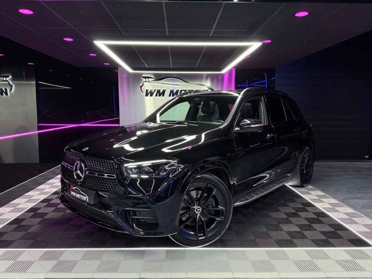 Mercedes-Benz GLE 300 GLE 300 d 4-Matic // 7 places // Burme, Autos, Achat, Euro 6, Entreprise, GLE