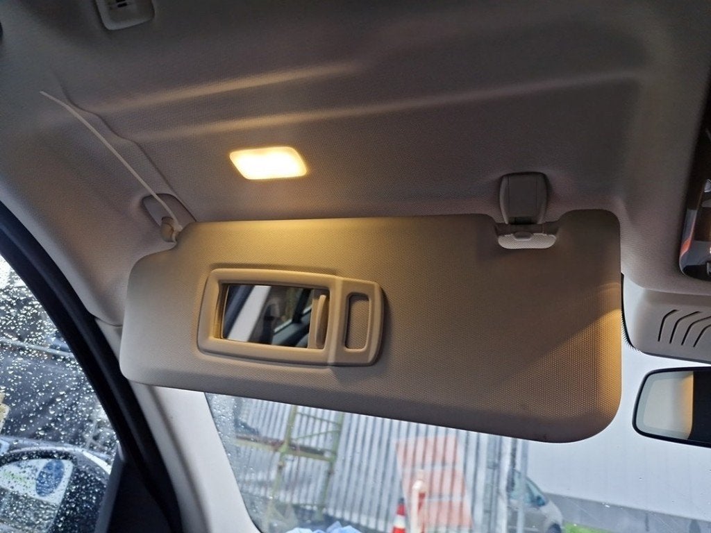 ZONNEKLEP BMW X3 (G01) (01-2017/06-2020) (|51168071069|), Gebruikt, BMW, Petuelring 130
80809  München, DE, Bayerische Motoren Werke AG