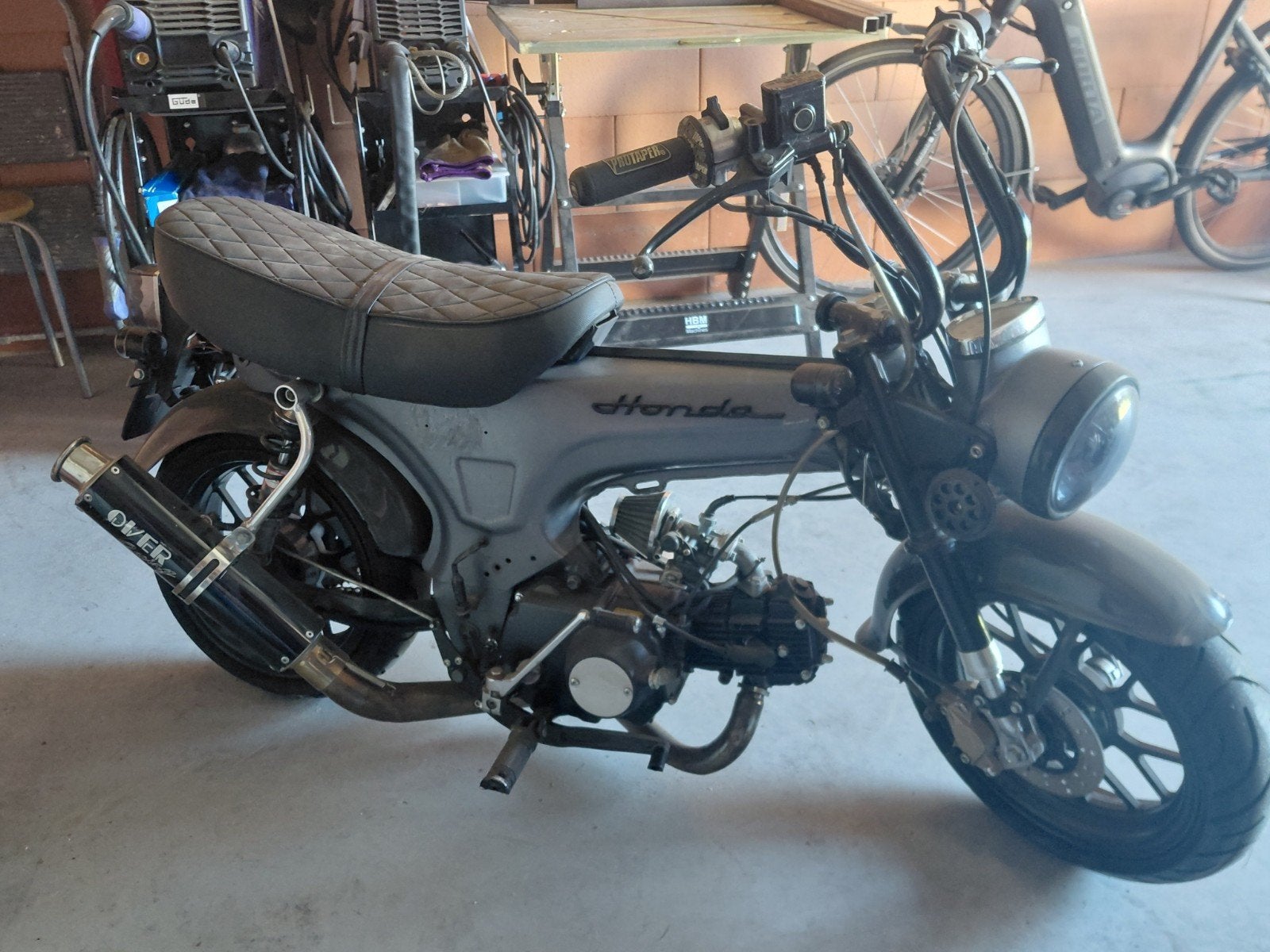 dax lowrider, Fietsen en Brommers, Ophalen, Overige typen, 49 cc, Zo goed als nieuw