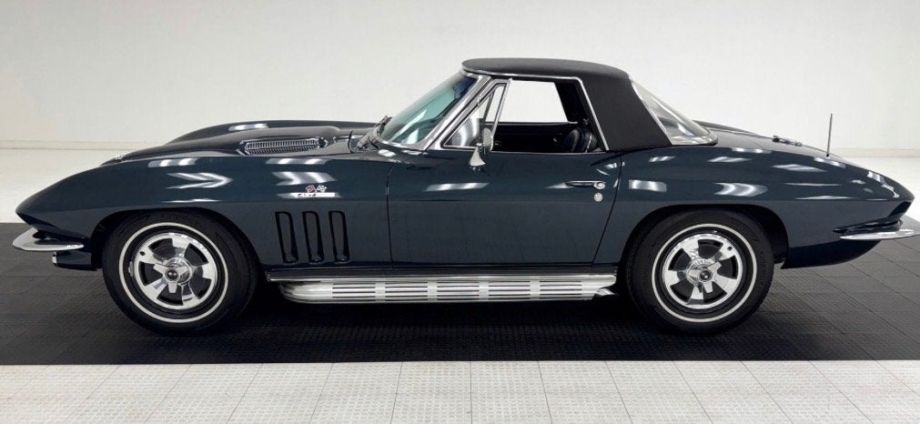 1966 Chevrolet Corvette C2 Convertible moteur 427 V8, Auto's, 8 cc, Blauw, Leder, Bedrijf
