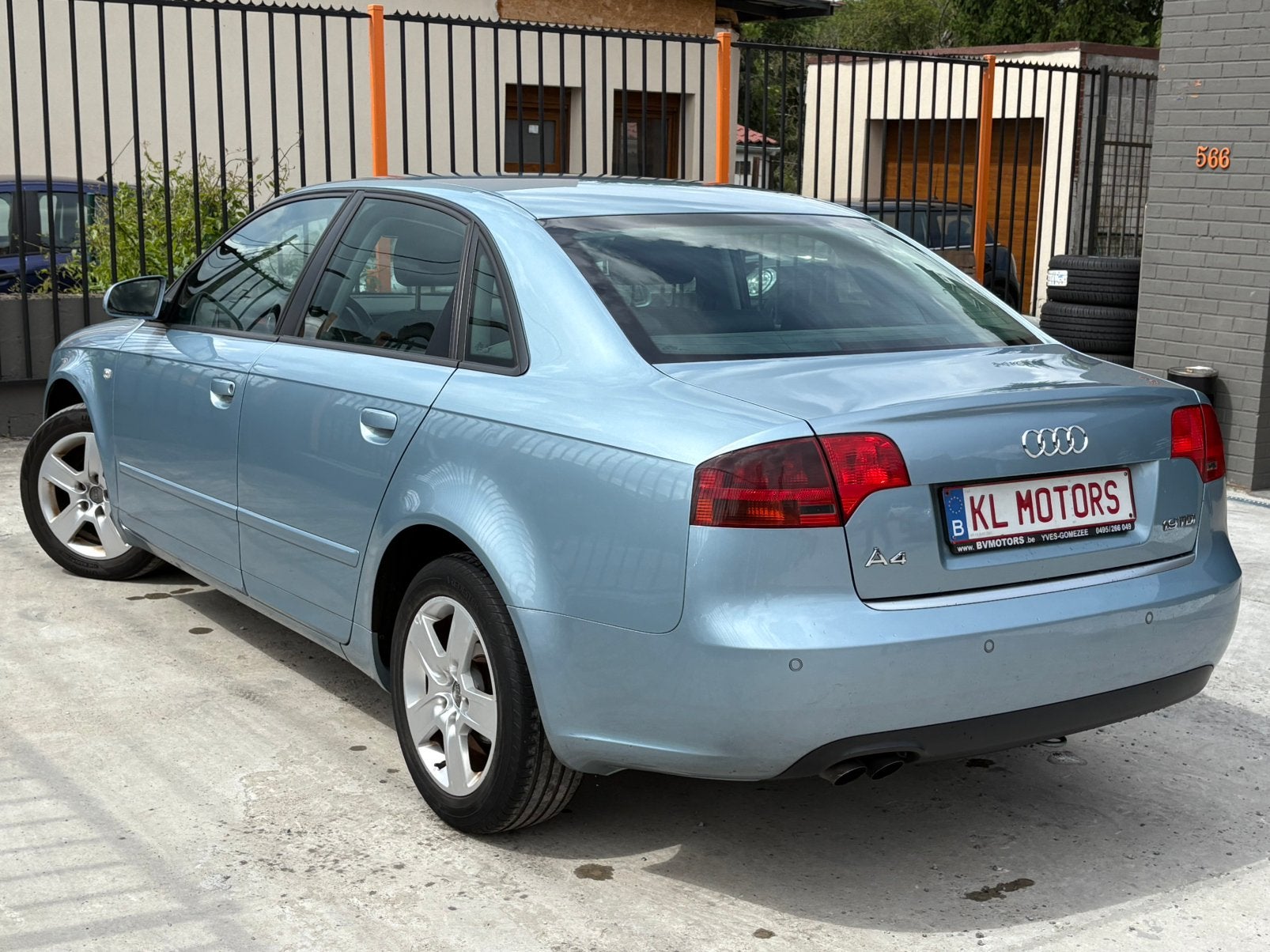 AUDI A4 B7 BERLINE 1.9 TDI 115 CV 2007 233 000KM CARPASS, Autos, Achat, Entreprise, Boîte manuelle, A4