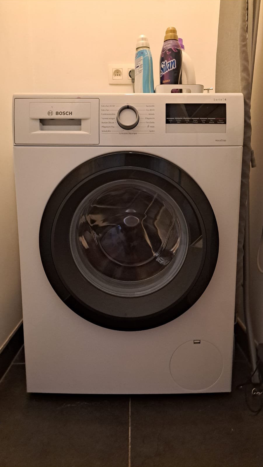 Wasmashine Bosch Serie 4, Elektronische apparatuur, Wasmachines, Ophalen, Zo goed als nieuw