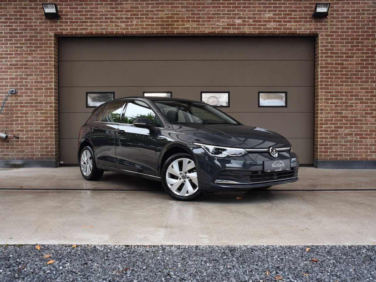 Volkswagen Golf 1.5 eTSI DSG STYLE / MASSAGE / CARPLAY / CA, Auto's, 1498 cc, Zwart, 4 cilinders, 0 kg