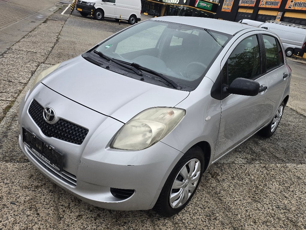 TOYOTA YARIS 1.3 i 2007/174.000 KM/EURO 4/CT OK /2.499 €, Auto's, https://public.car-pass.be/vhr/575da541-536f-4add-928e-9897a9a50cd3