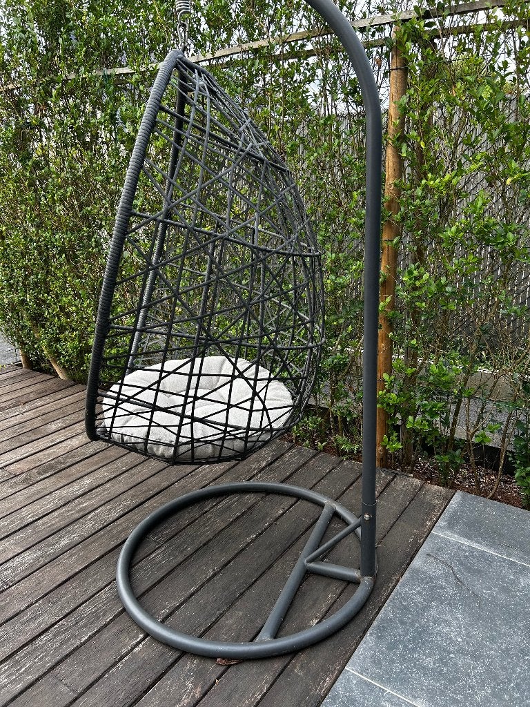 Hangstoel  voor buiten in goede staat, Ophalen, Gebruikt, Kunststof