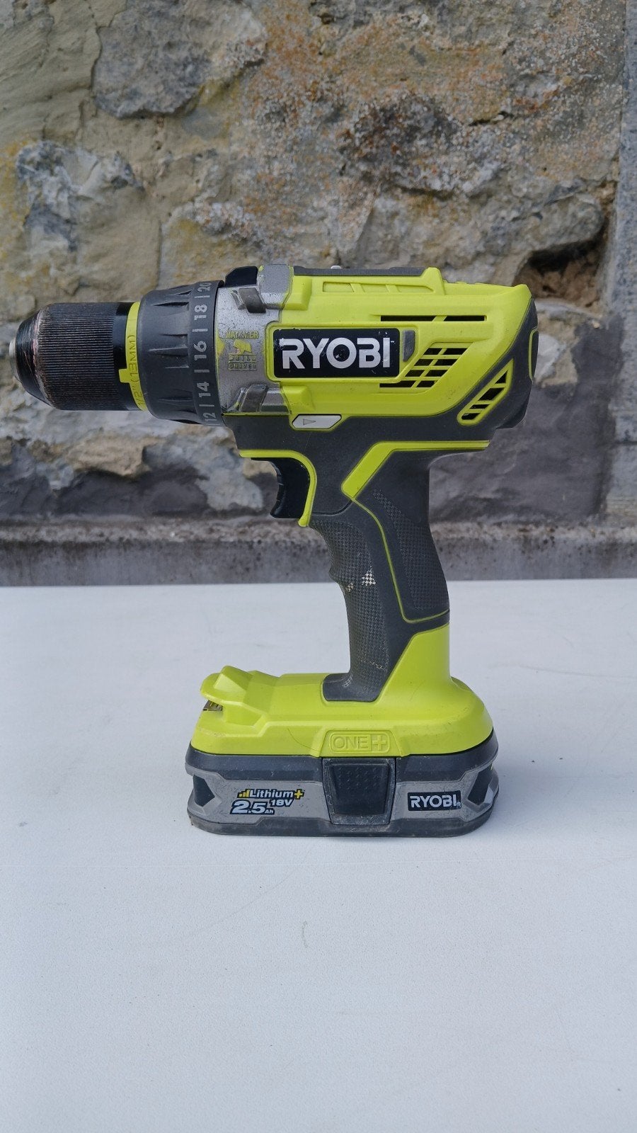 lot complet d'outils électroportatifs de la marque Ryobi 18V, Bricolage & Construction, Outillage | Autres Machines, Utilisé