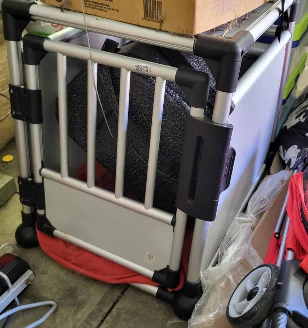 Honden auto bench, Enlèvement