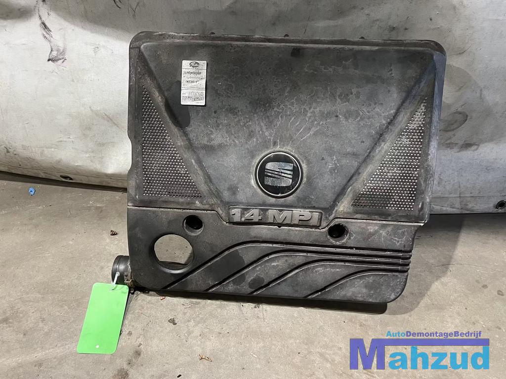 SEAT AROSA VW LUPO 1.4 Motorplaat luchtfilter 1997-2004, Gebruikt, Autovia A-2, Km 585 585
08760  Martorell, ES, SEAT S.A., Customercare@seat.es
