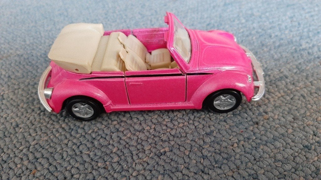 barbie VW Kever € 12,00, Ophalen of Verzenden, Zo goed als nieuw, Barbie
