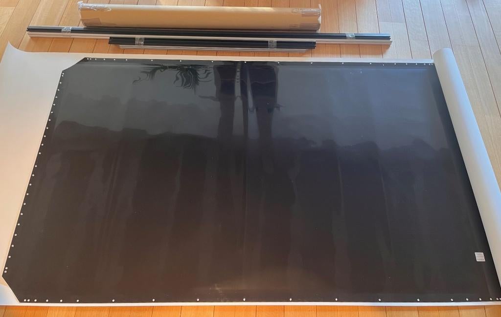 Écran Epson ALR 100" pour Laser TV – ELPSC35 – comme neuf, Audio, Tv en Foto, Projectieschermen, Ophalen, Handmatig, Zo goed als nieuw