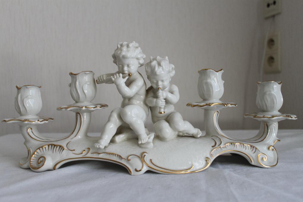 bougeoir couple d'angelots en porcelaine, Enlèvement ou Envoi, Comme neuf