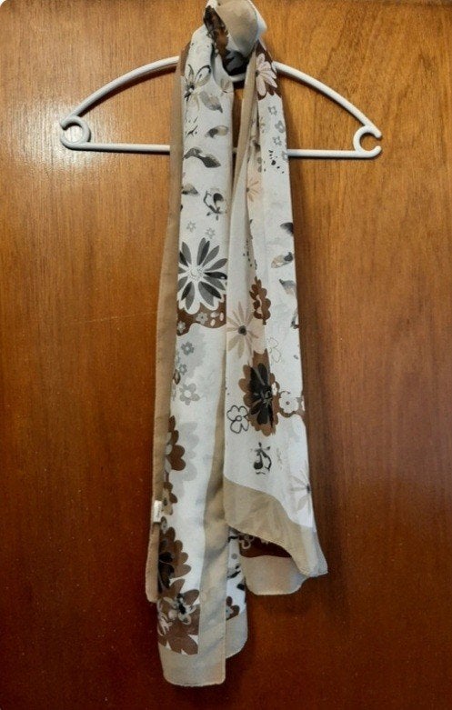 Brouillons de foulard, Enlèvement ou Envoi
