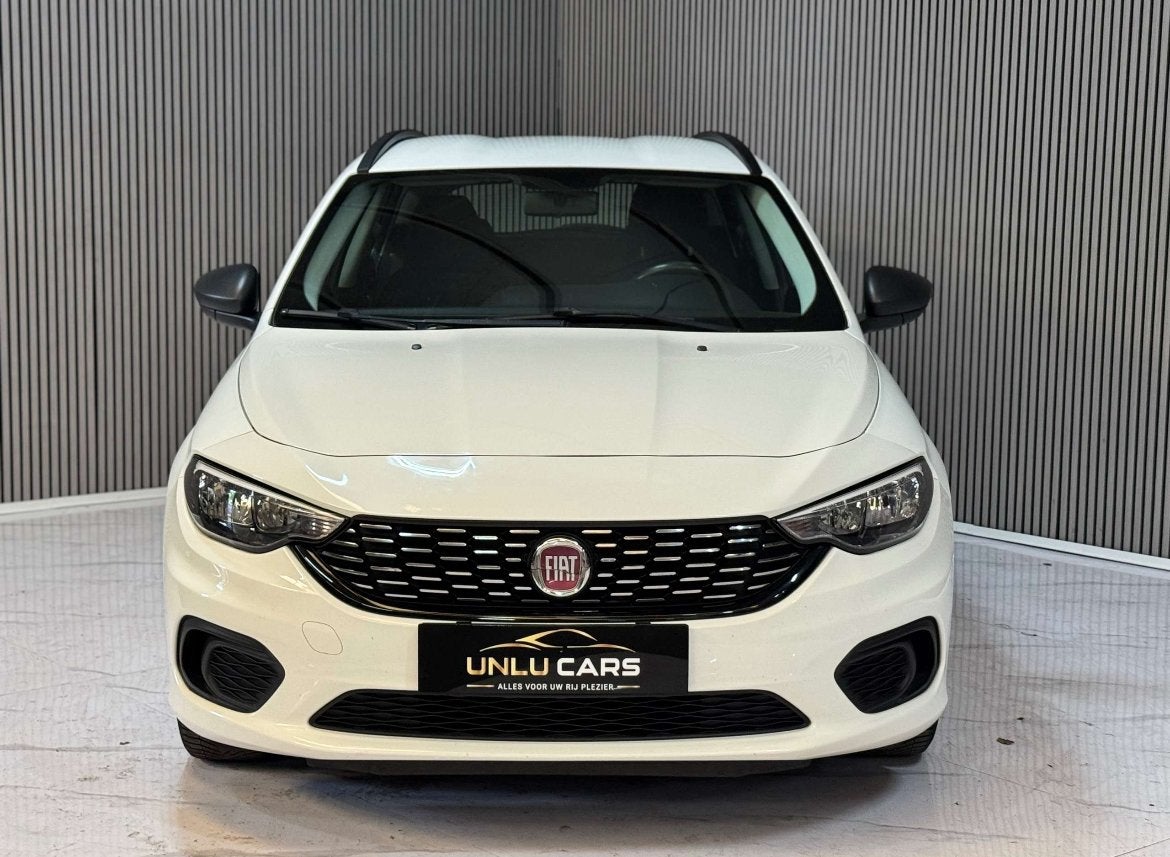 Fiat Tipo 2018, Autos, Achat, https://public.car-pass.be/vhr/64757409-896e-4f5b-b1db-613d90c0de76, Euro 6, 5 portes
