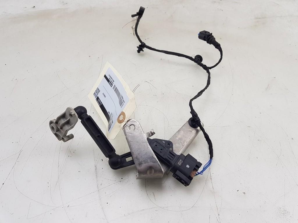 NIVEAU SENSOR X5 (G05) (|6895467|37146895467|689546702|), Gebruikt, BMW