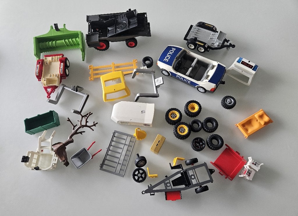 lot met meer dan 9 kg Playmobil onderdelen / voertuigen, Ophalen of Verzenden