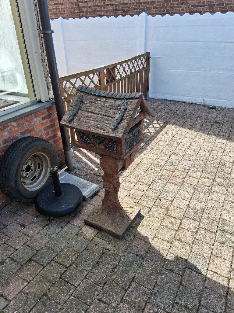 Brievenbus, Ophalen, Gebruikt, Staande brievenbus