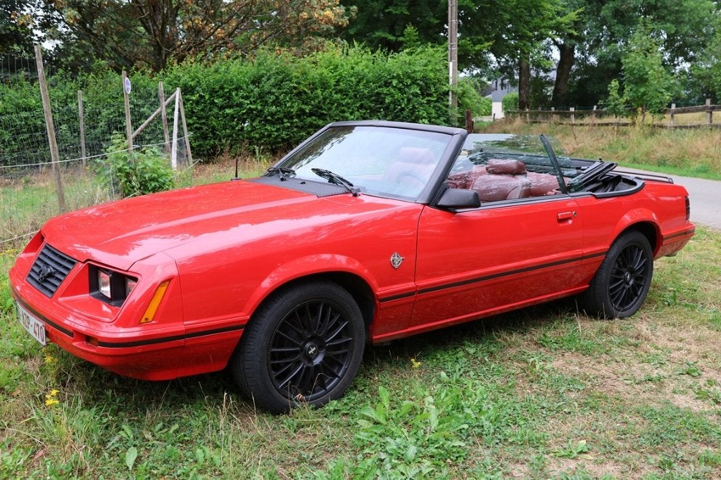 Ford mustang cabriolet jaar 1984, foto 12