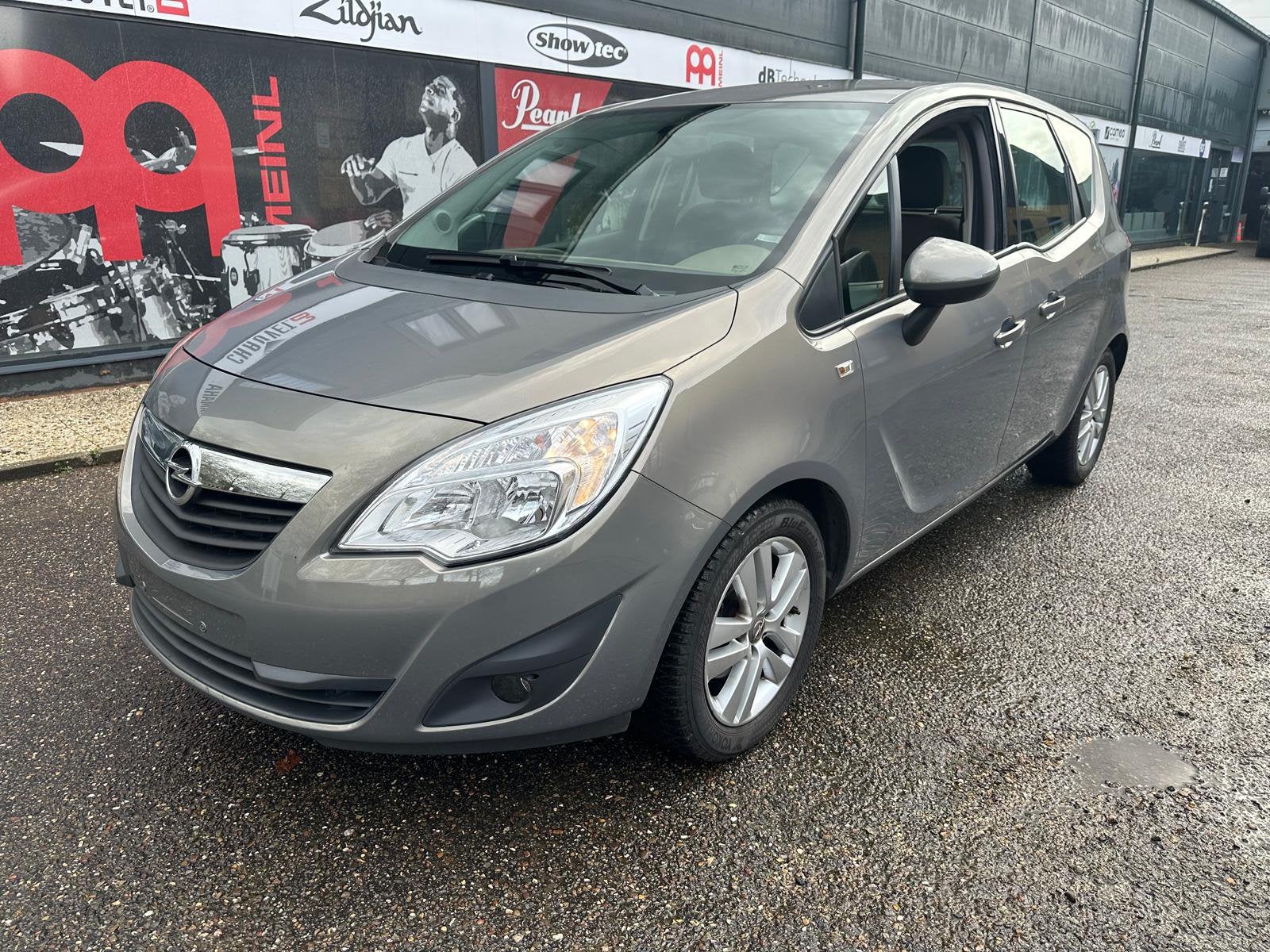 Opel Meriva 1.4Benzine Euro 5, Autos, Opel, Euro 5, Achat, Entreprise, Berline