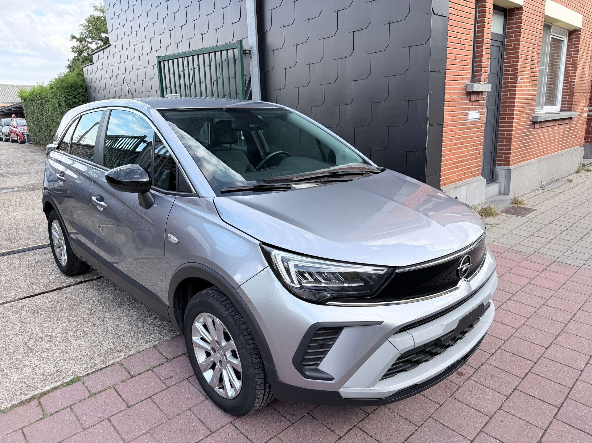 Opel Crossland 1.2 I EDITION ELEGANCE | CAR PLAY| CAMERA | C, Dealer onderhouden, Stof, Gebruikt, 1199 cc