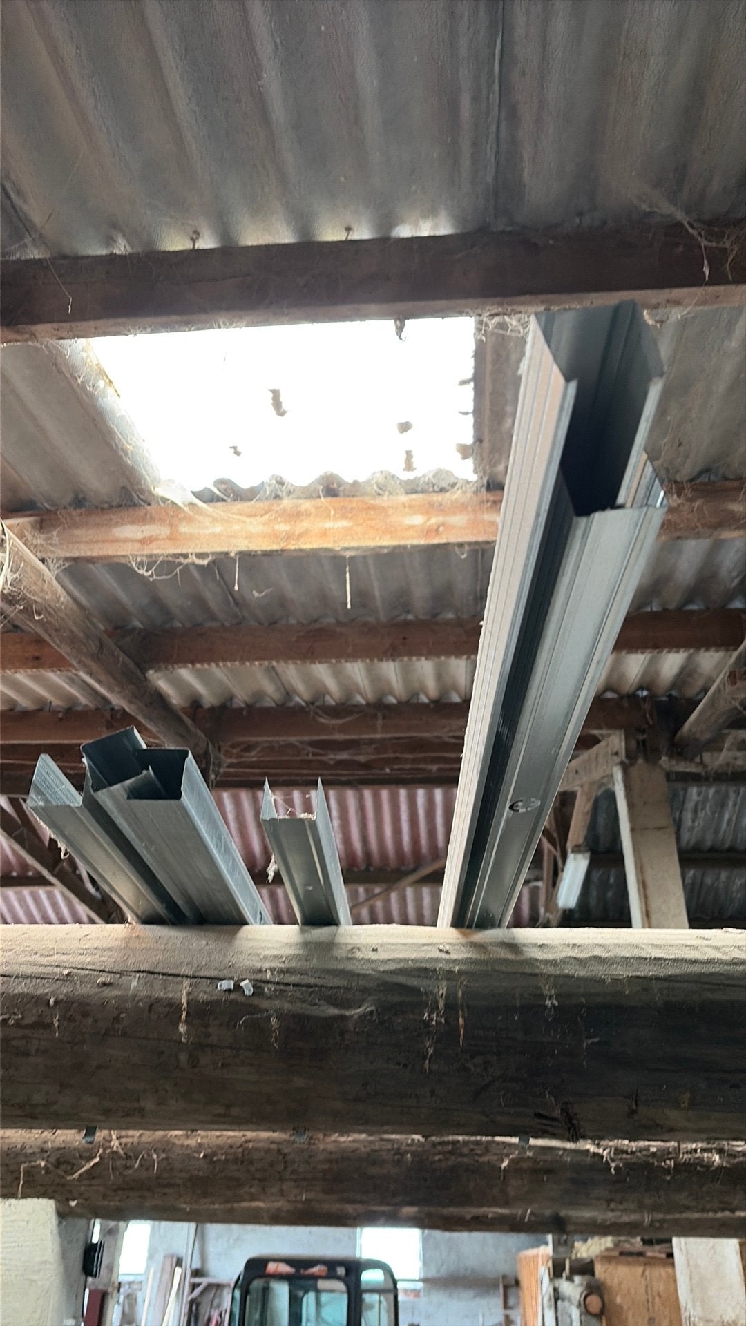 Gyproc metal studs 4m 6stuks, Ophalen, Zo goed als nieuw