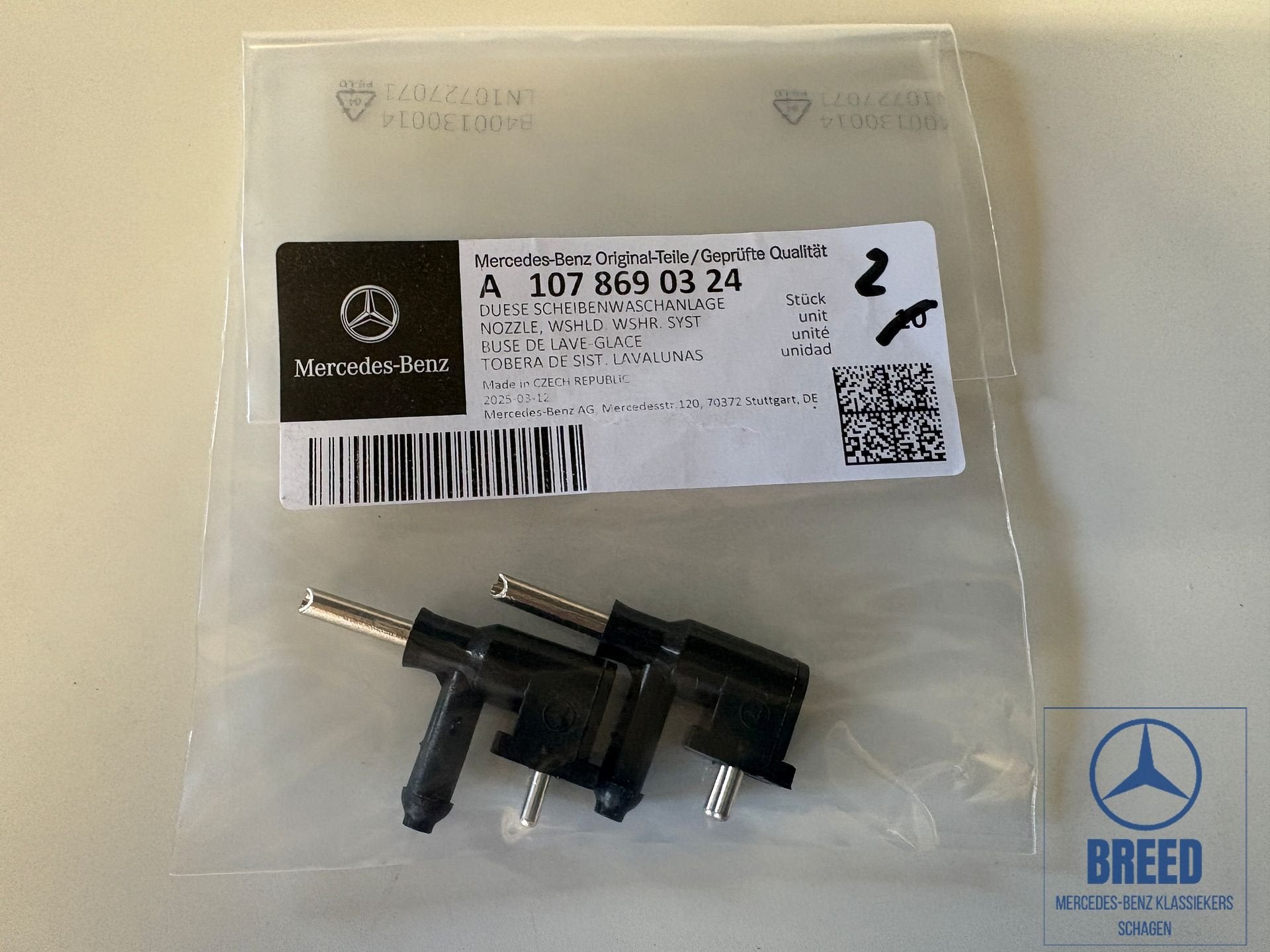 NOS ruitensproeierkop L+R voor Mercedes-Benz R107 facelift, Neuf, -, -, Enlèvement ou Envoi
