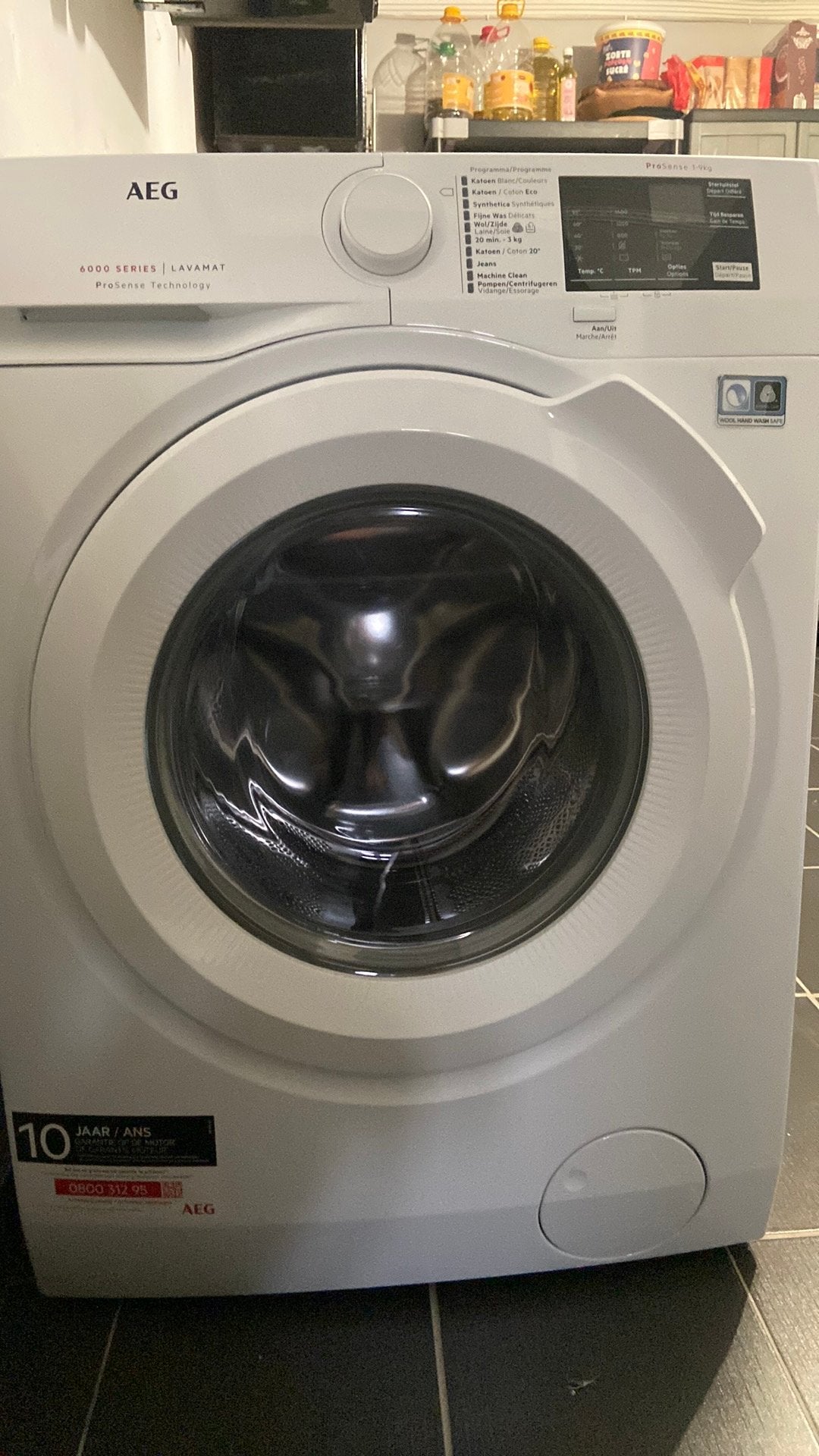 Machine à laver AEG, Electroménager, Lave-linge, Comme neuf, 8 à 10 kg, 90 à 95 cm, 1200 à 1600 tours, Classe énergétique A ou plus économe