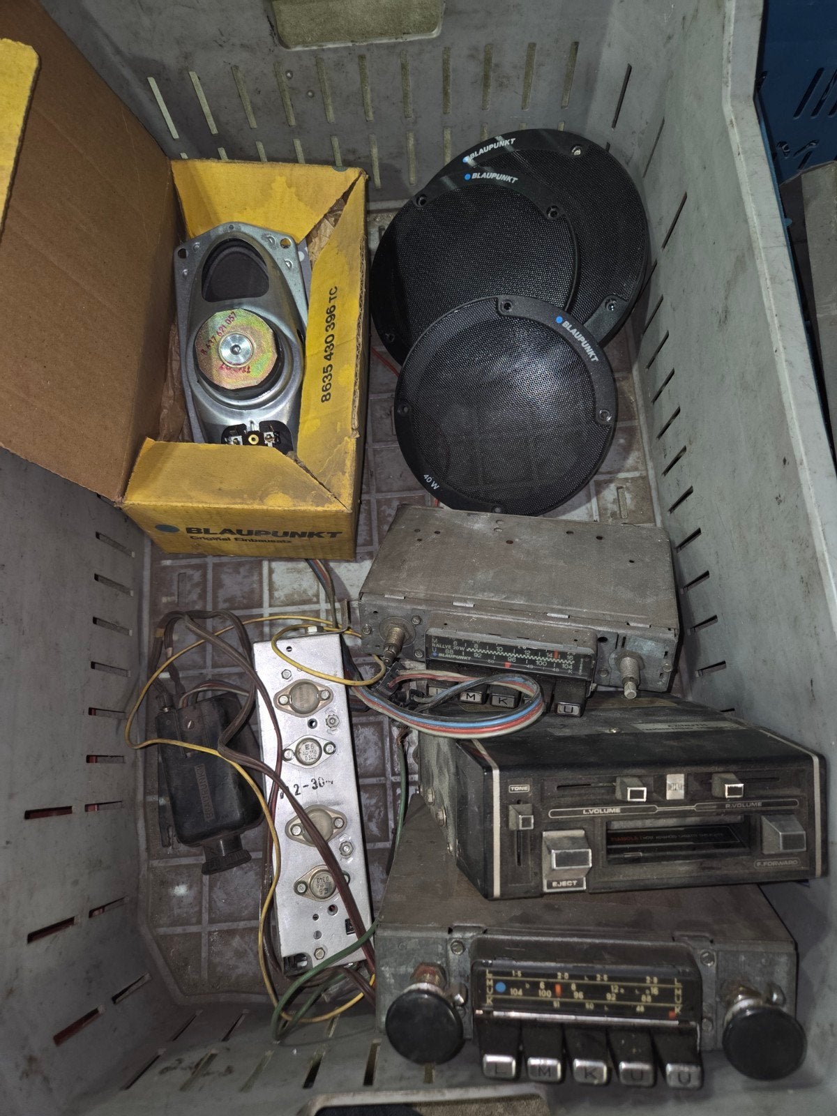 Lot vintage radio luidspreker Blaupunkt enz, Enlèvement ou Envoi