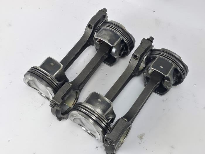 Piston d'un Ford Focus, -, 3 mois de garantie, -, -