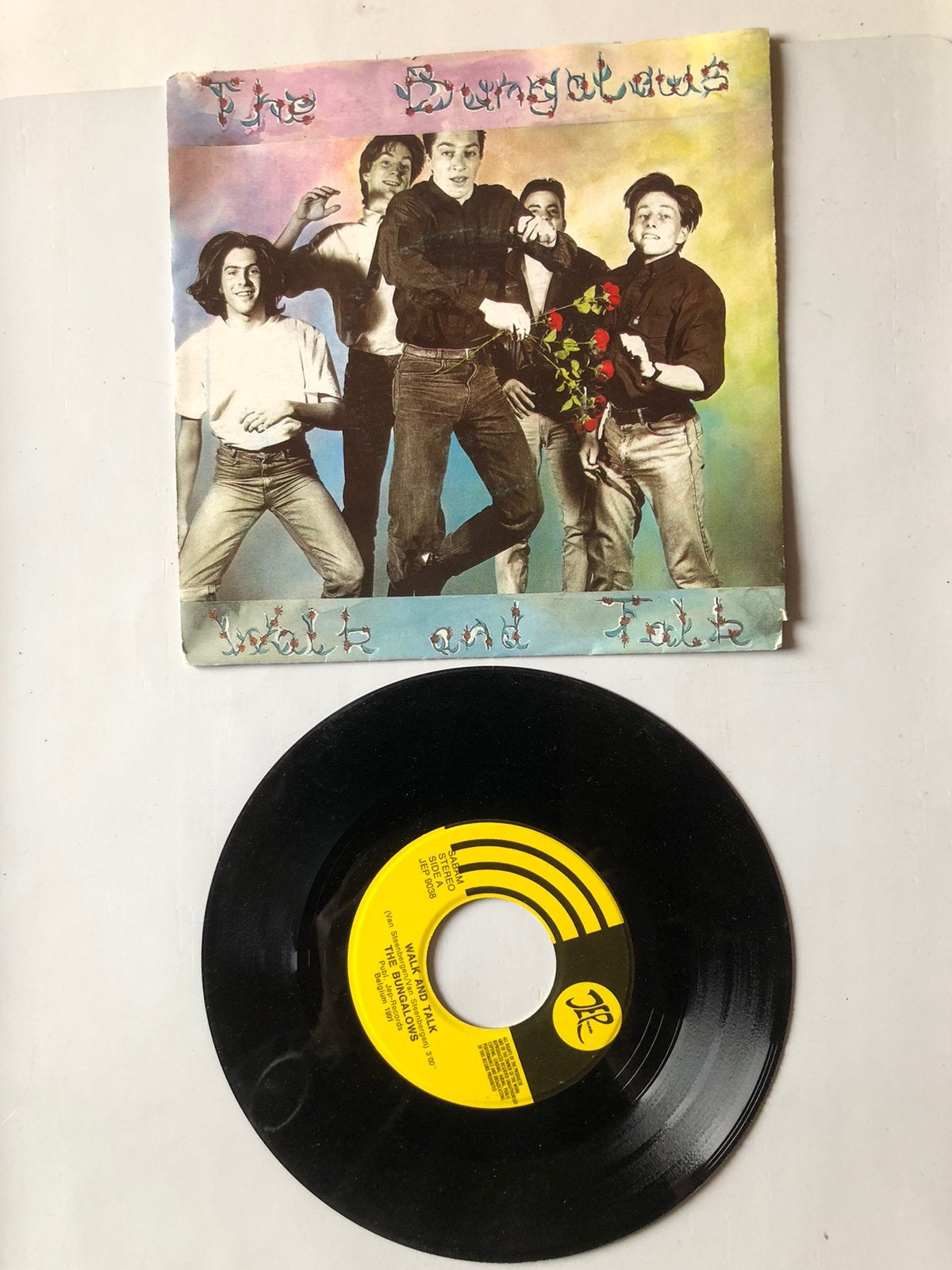 The Bungalows: walk and talk ( belpop; 1991; NM), Verzenden, Zo goed als nieuw