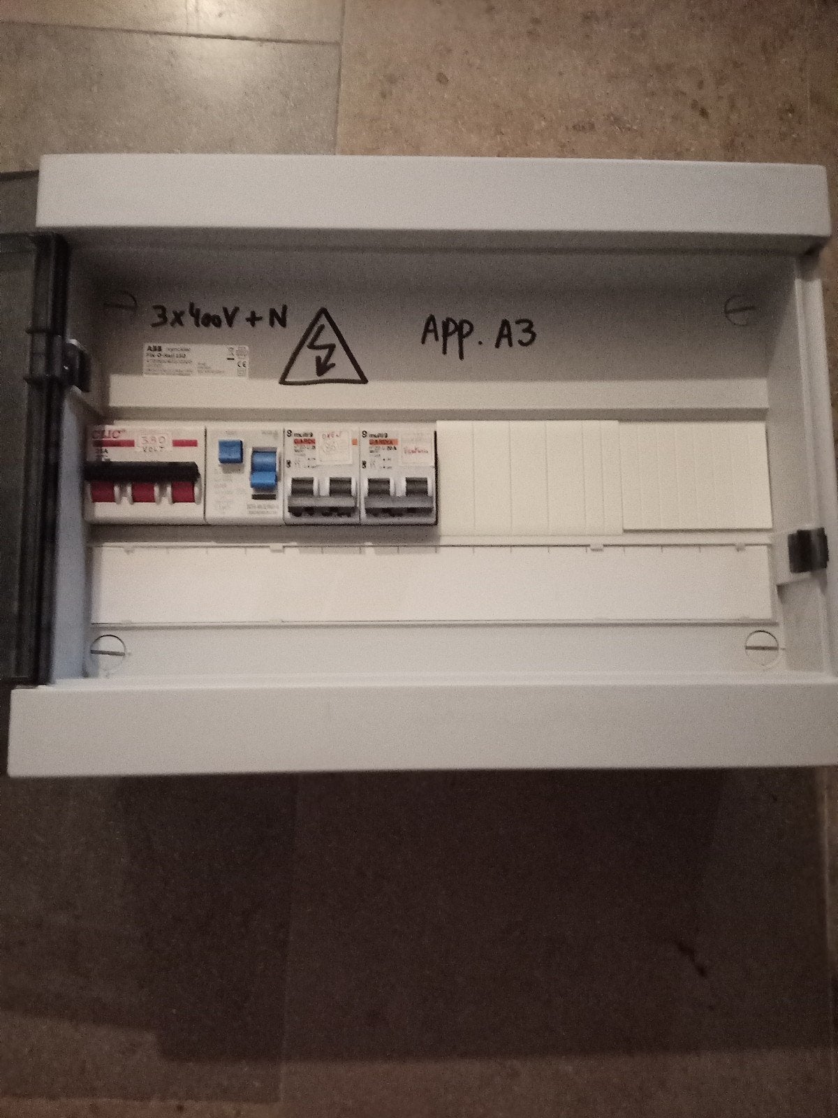 boîte à fusibles, Enlèvement ou Envoi, Utilisé, ABB, Tableau électrique