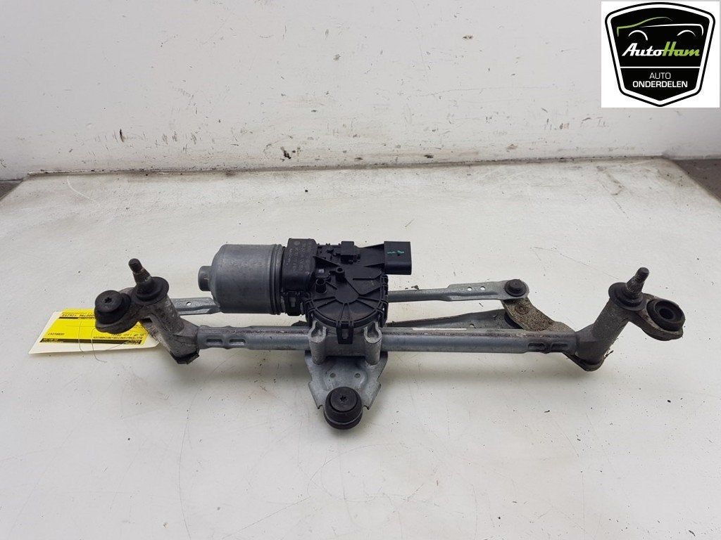 MOTEUR + TRINGLERIE ESSUIE GLACE AVANT Volkswagen Up! (121), Autos : Pièces & Accessoires, Robert Bosch AG, Volkswagen, Utilisé