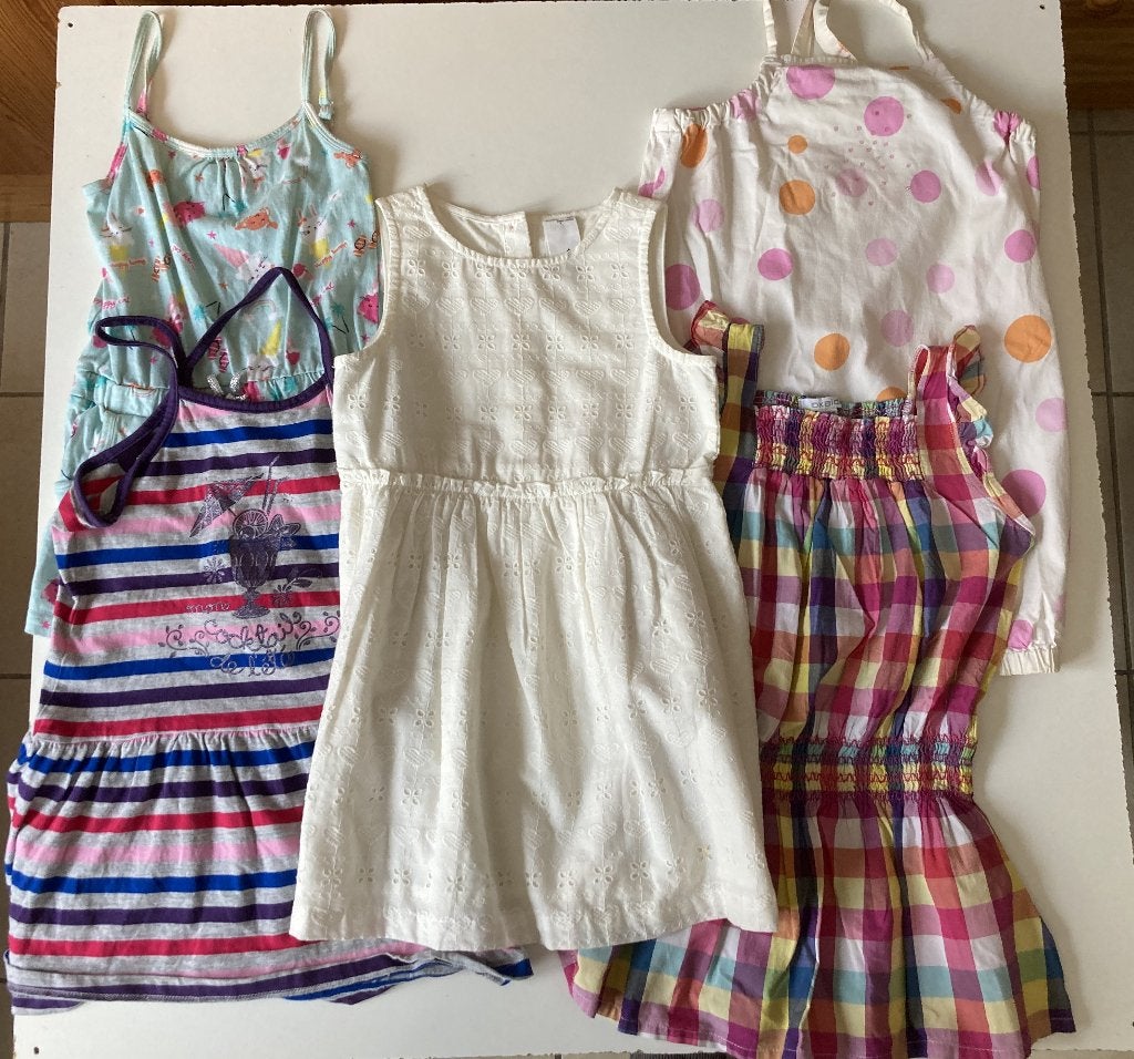 Robes d'été fille (taille 4 ans) - lot de 5 robes, Enfants & Bébés, Vêtements enfant | Taille 104, Enlèvement, Utilisé, Fille
