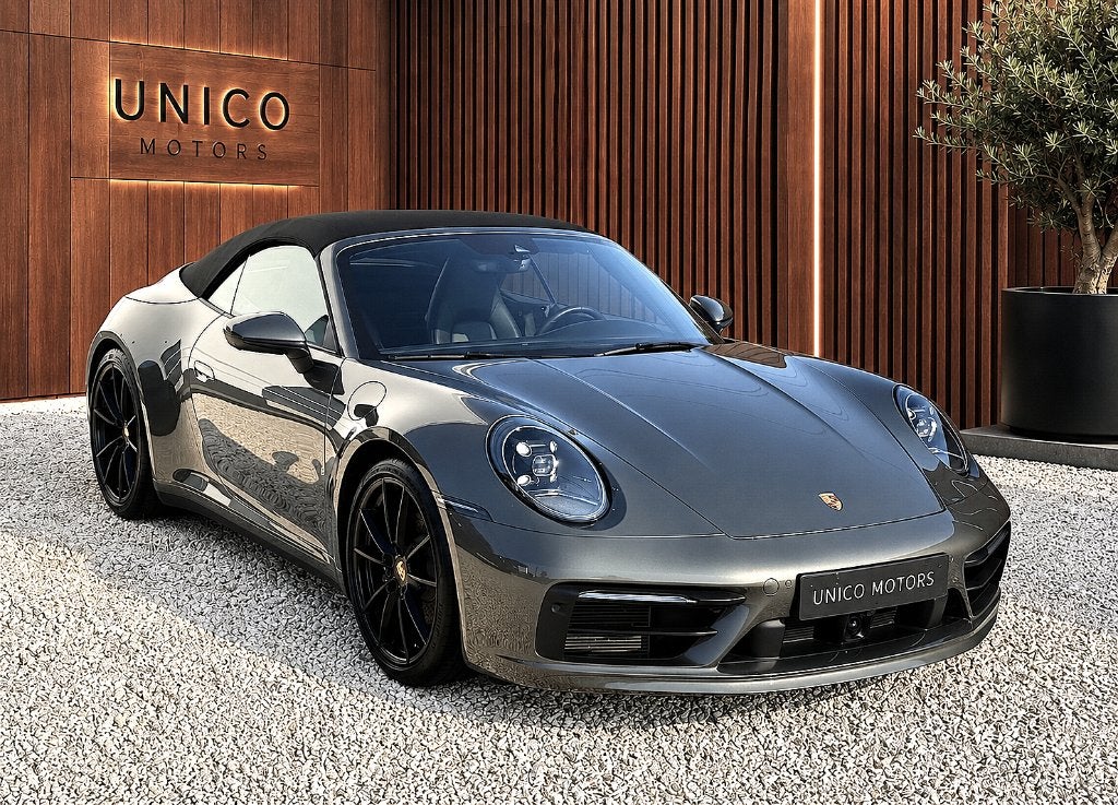 Porsche 992 Cabriolet Porsche Approved, Auto's, Porsche, Automaat, Achterwielaandrijving, Cabriolet, Leder
