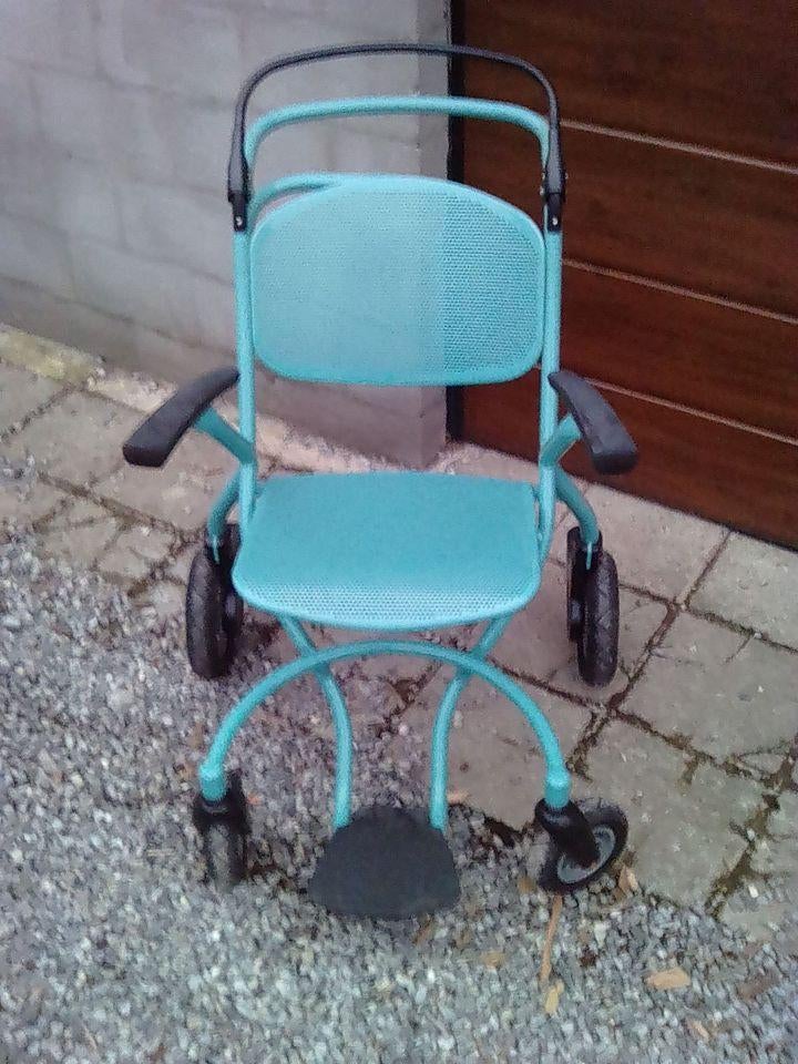 FAUTEUIL ROULANT EXTERIEUR, Divers, Enlèvement, Utilisé, Fauteuil roulant à pousser