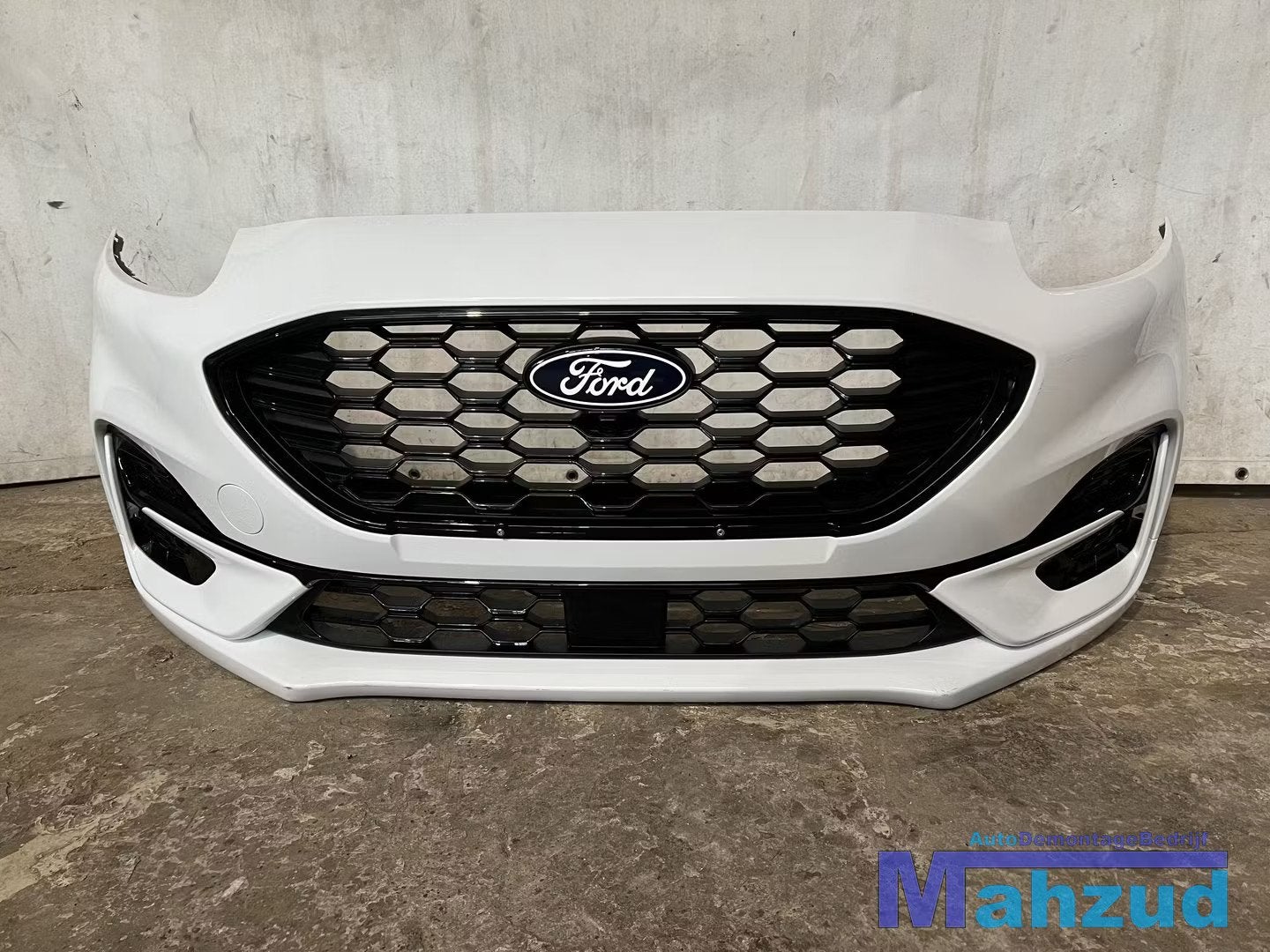 FORD PUMA ST LINE Wit Voorbumper compleet 2019+, Pare-chocs, Info@ford.com, Avant, Ford Motor Company