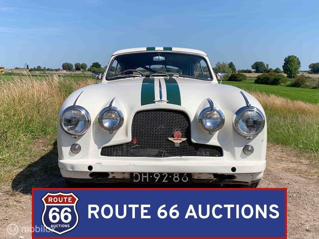 Aston Martin DB2/4 | 1955 | Route 66 Auctions, Auto's, Zwart, Bedrijf, Handgeschakeld, Overige carrosserie