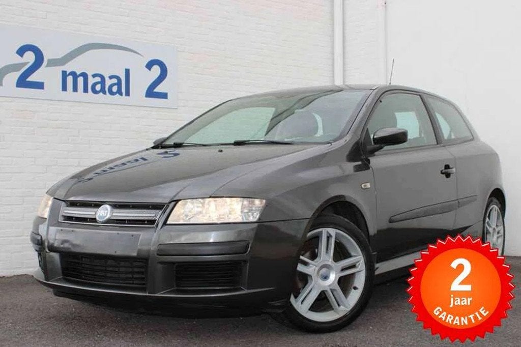 Fiat Stilo 1.4i 16v Racing inclusief 2 JAAR garantie!, Argent ou Gris, Achat, Boîte manuelle, Noir