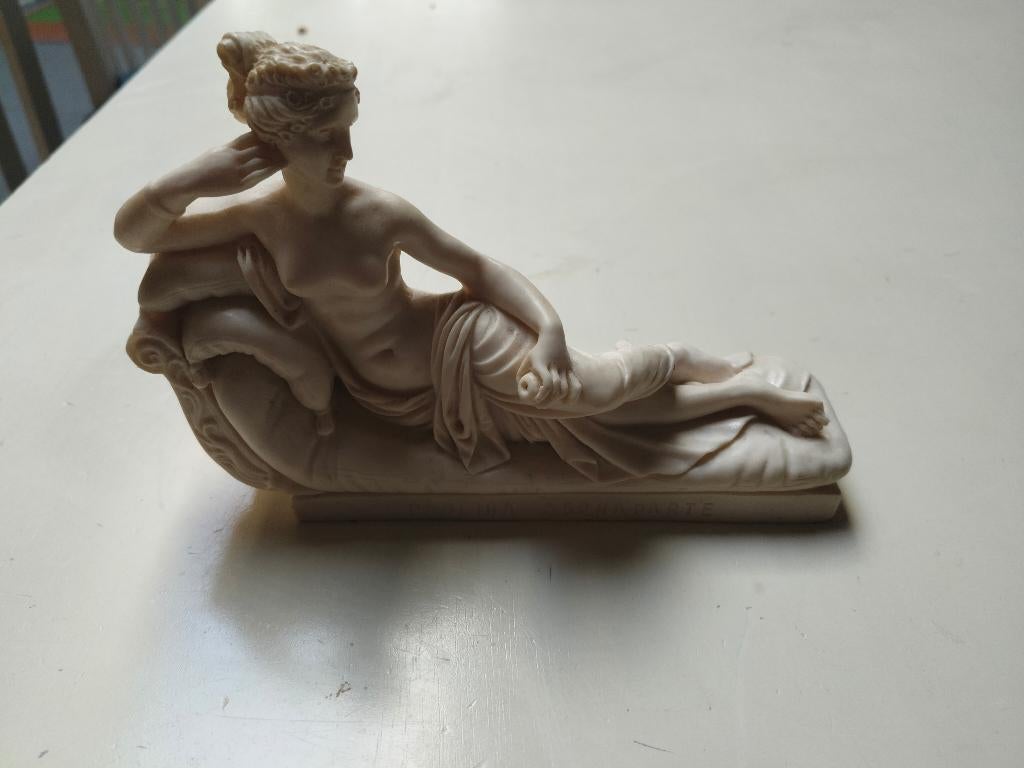 Beeldje paolina bonaparte, Enlèvement