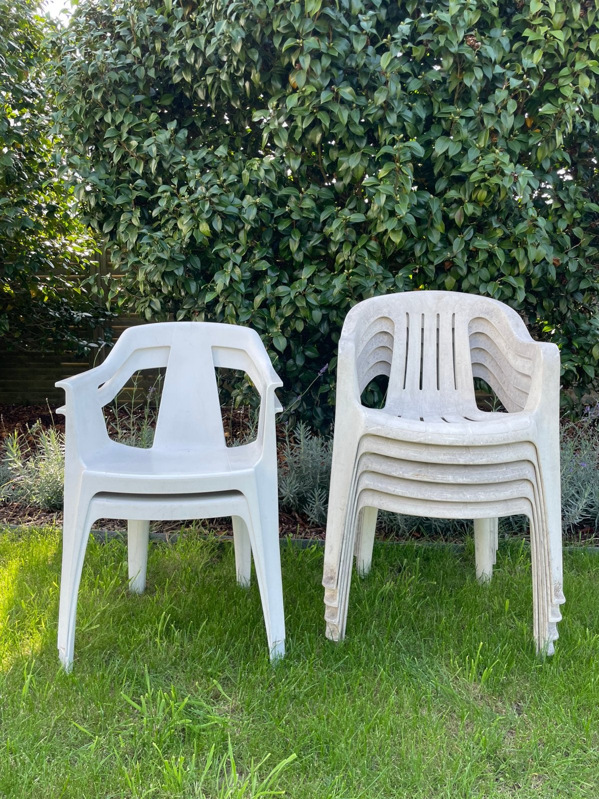 7 plastieken tuinstoelen gratis, Tuin en Terras, Ophalen, Gebruikt, Plastic, Stapelbaar